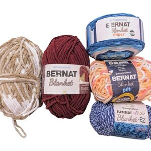(5) Bernat Yarn Skeins Different Styles Colors Bulky Jumbo Crafts Knit Crochet